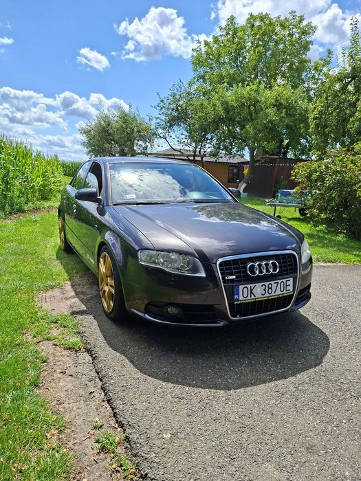 Audi A4 Limousine Audi A4 B7 S line limuzyna mały przebieg. Czytaj opis.