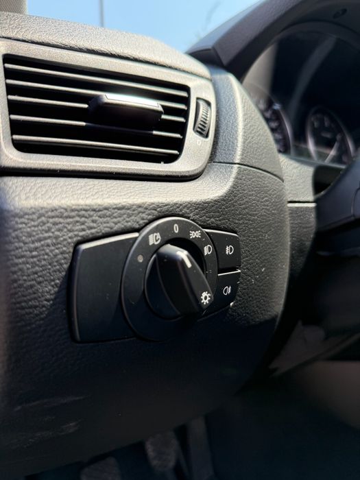 BMW X1 18d ** DESDE 149€ MÊS**