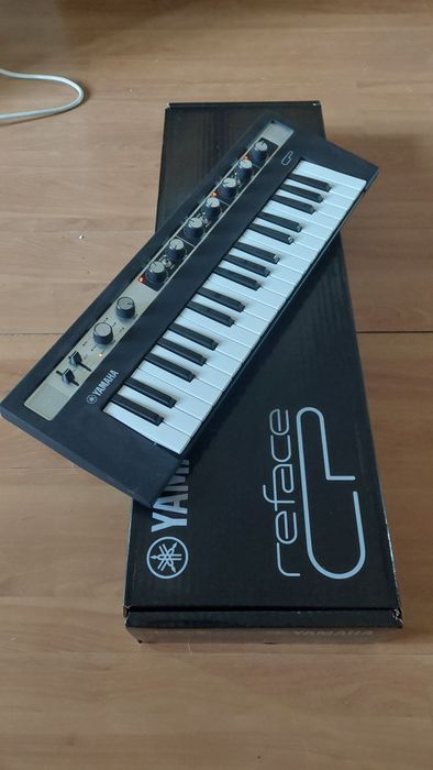 Sintetizador Yamaha Reface CP