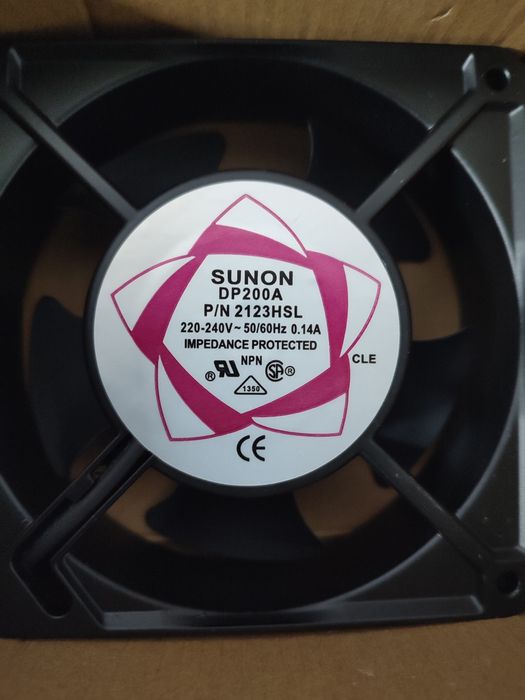 Вентилятор охлаждения,кулер 220V