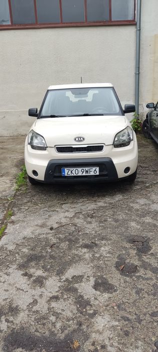 Kia soul z gazem - uszkodzona . Cena do negocjacji.