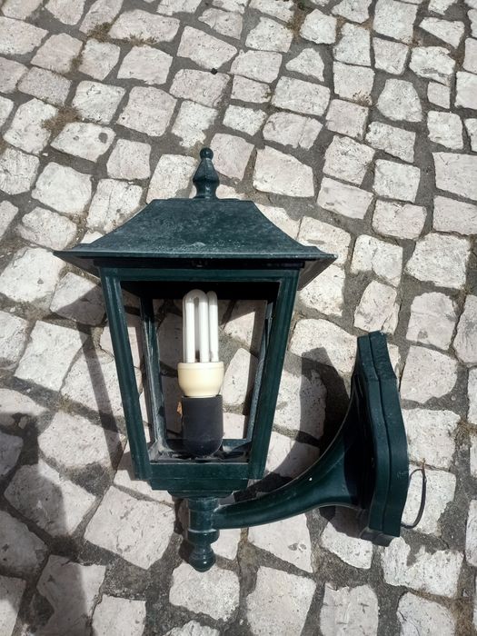 Candeeiros parede exterior em alumínio com lâmpada