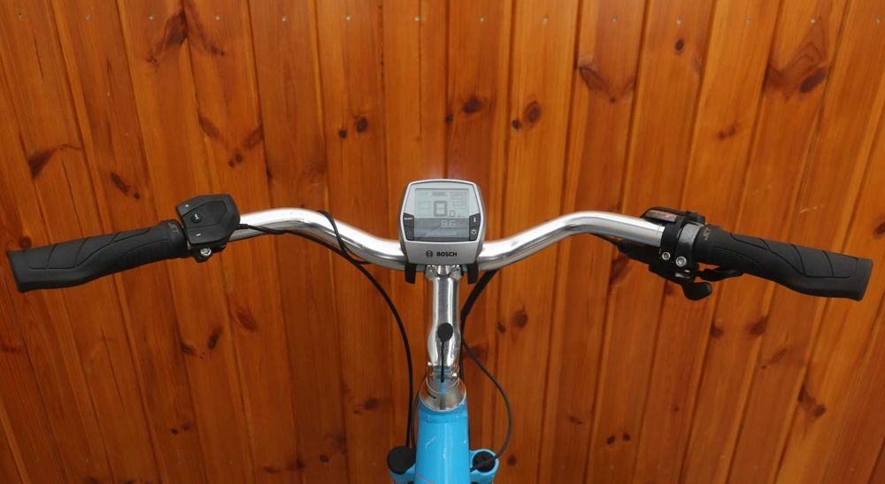 Rower elektryczny Cube Elly Ride D 46 i inne rowery