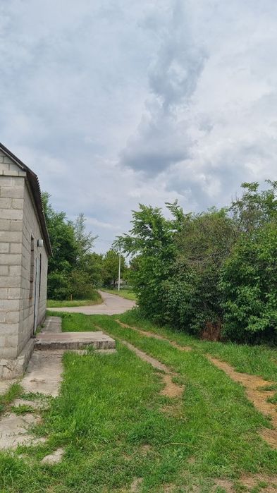 Продам ділянку з забудовою