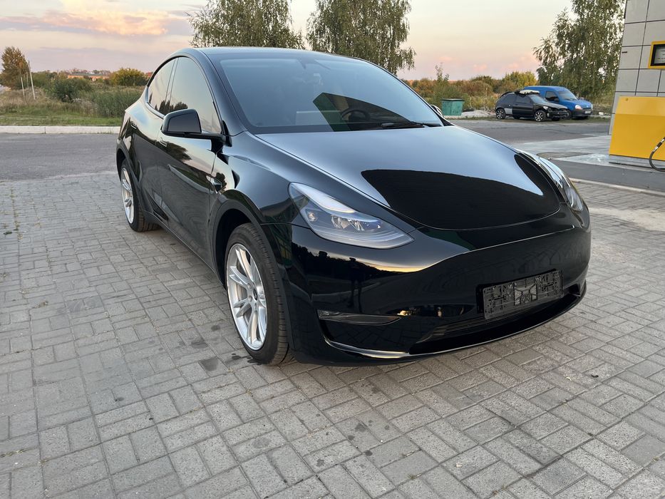 Tesla Model Y Dual Motor 2023 82kw