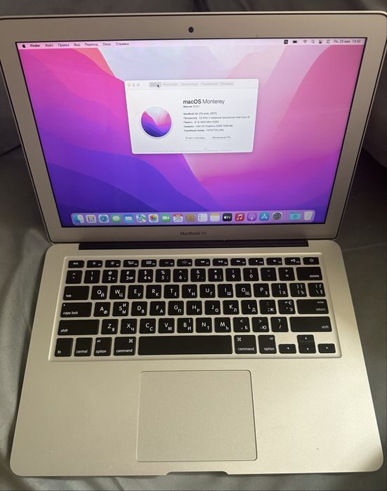 Apple Macbook Air 13.3 8gb 128gb 2017