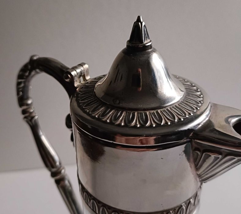 Karafka do wina lata 50. XX wieku