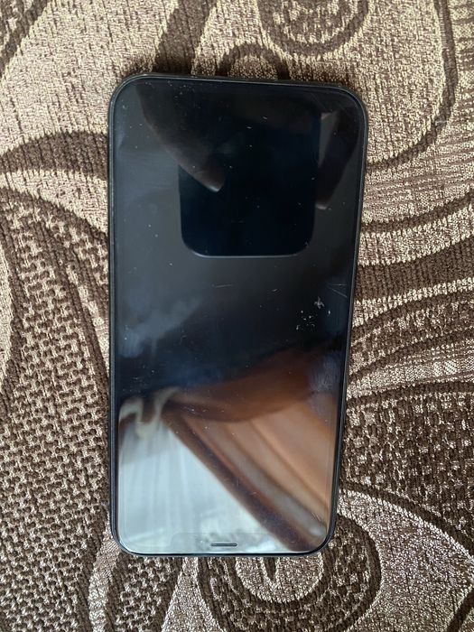 Продам iPhone XR