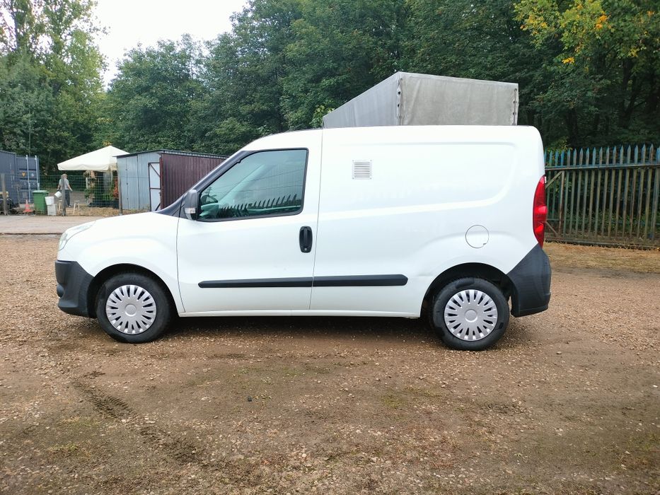 Fiat Doblo faktura VAT 23%