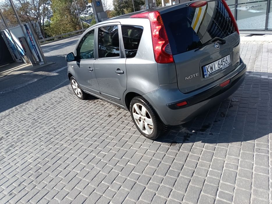 Zgrabny miejski Nissan