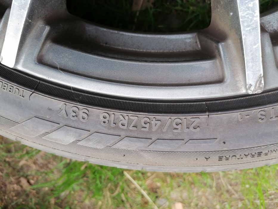 Opony letnie 18  z felgami