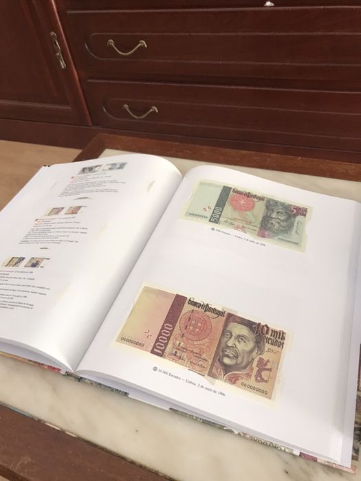 História de Portugal e do escudo em selos e notas