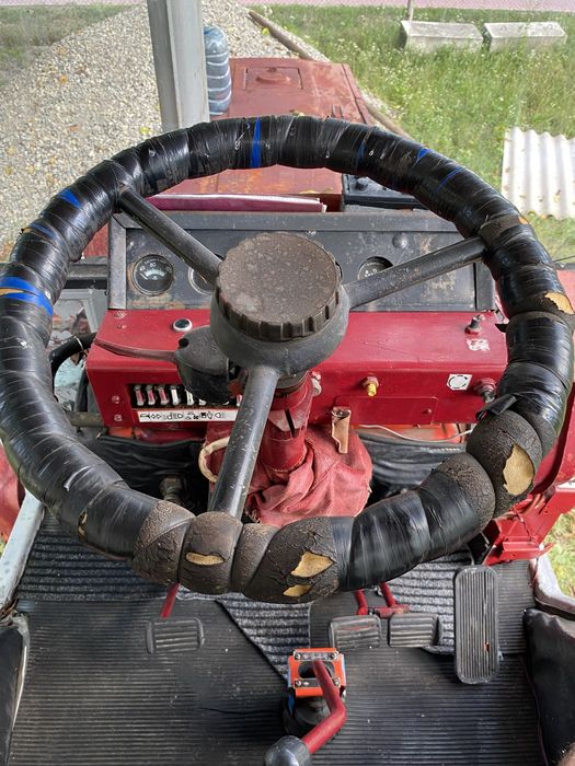 Екскаватор ЮМЗ на базі борекс