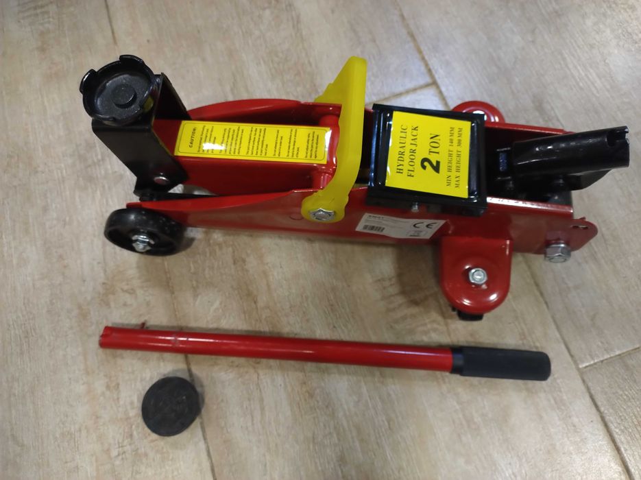 Podnośnik Samochodowy Lewarek Hydrauliczny Żaba 2T