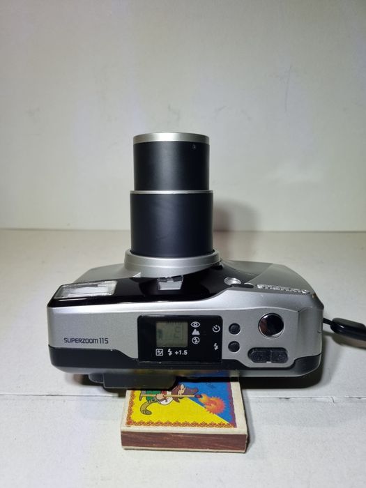 Фотоаппарат пленочный Olympus Superzoom 115