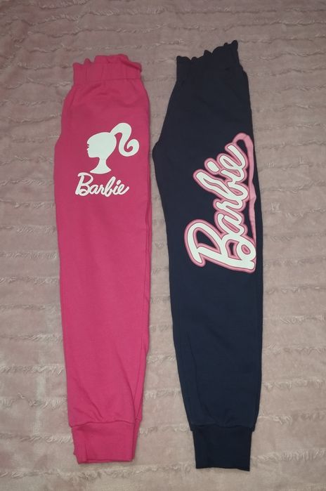 Dwie pary spodni dresowych Barbie r.140