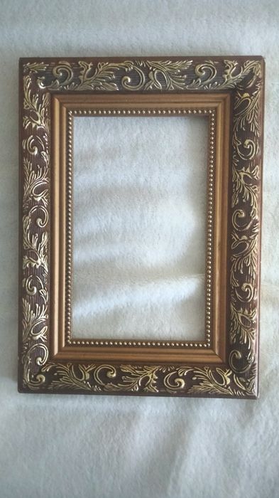 Vendo molduras clássicas