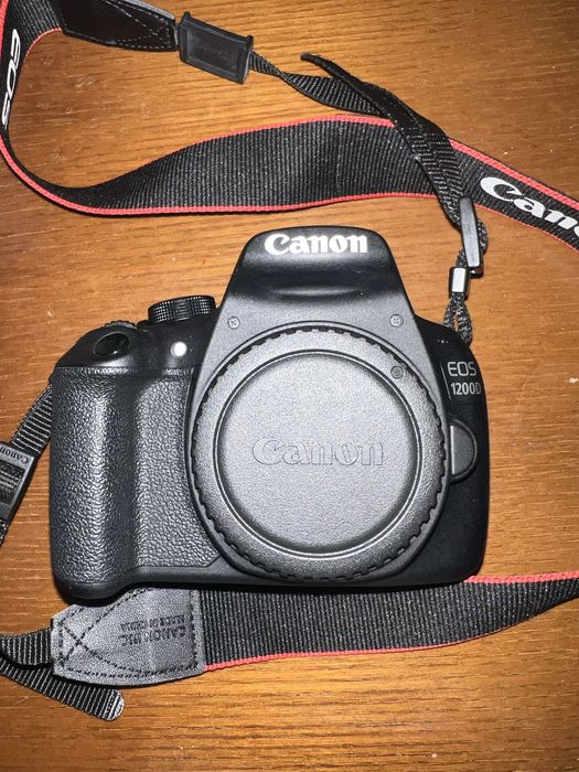 Canon EOS 1200D