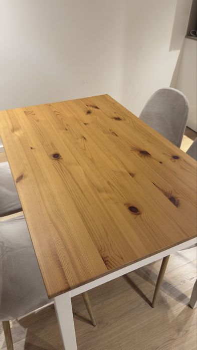 Mesa Lerhamn Ikea + 4 Cadeiras Glamm Sklum