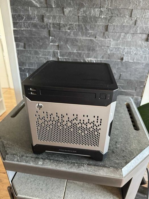 HP Microserver Gen8 (mini servidor)63823837006979120