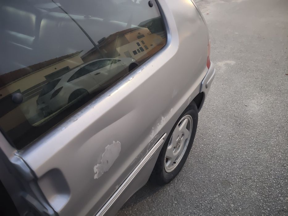 Peugeot 106 XT - Para desocupar ate ao fim de semana 750€