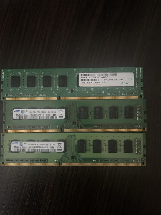 DDR 3 3 планки самсунг три по 2 GB в общем 6 GB
