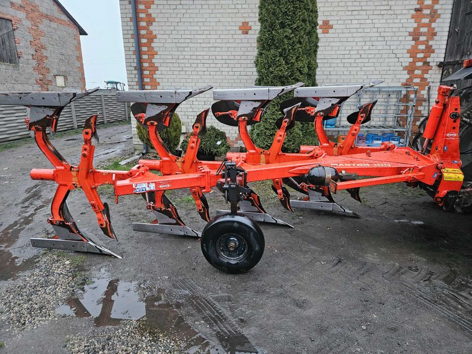 Pług Kuhn Huard Master 100 4 skibowy obrotowy 3+1 hydraulika