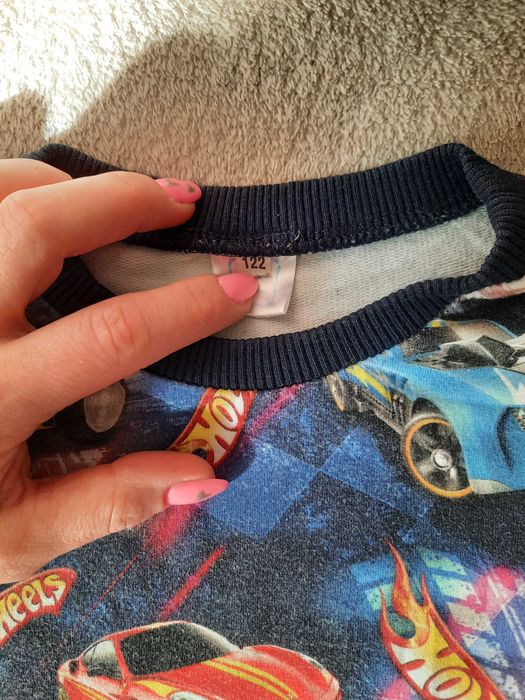 Bluza z motywem Hot wheels