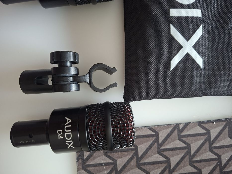Vendo mics audix d2, d4 e i5