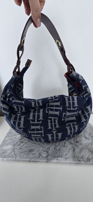 Torebka na ramię Tommy Hilfiger