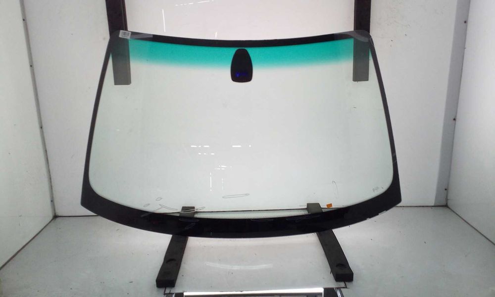 szyba samochodowa przednia czołowa BMW