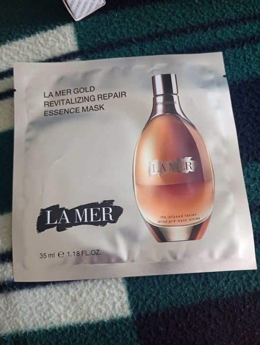 Okazja La Mer Gold Revitalizing Repair Essence Mask- luksusowa maseczka w płachcie 35 mL.