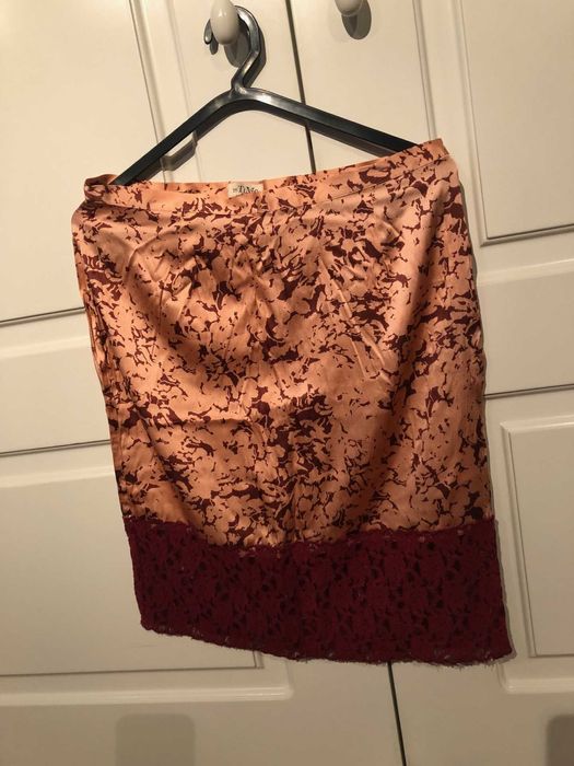 saia em seda rosa e bordeaux com padrão  marca by TiMO   S