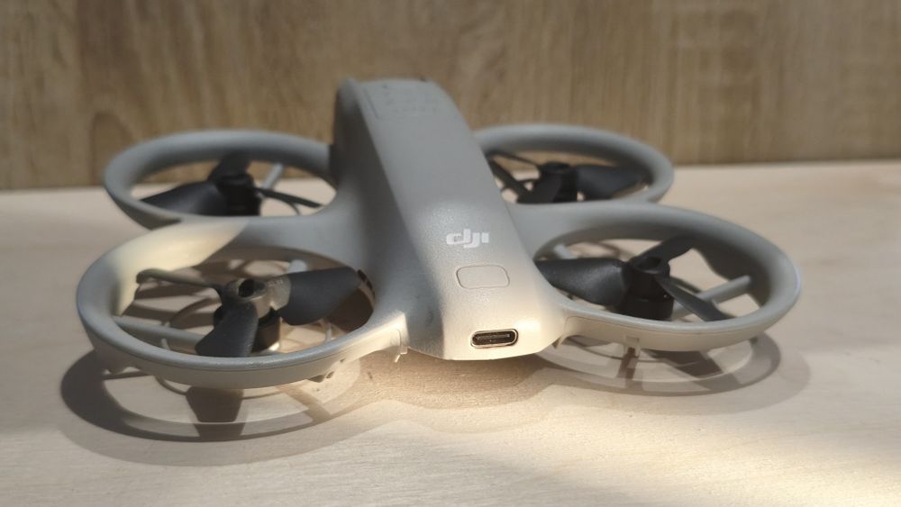 DJI Neo Fly More Combo