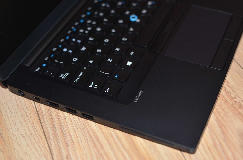 Dell Latitude E7480 14'' i5-6300U - 256GB SSD -8 GB DDR4 - Win 11 Pro