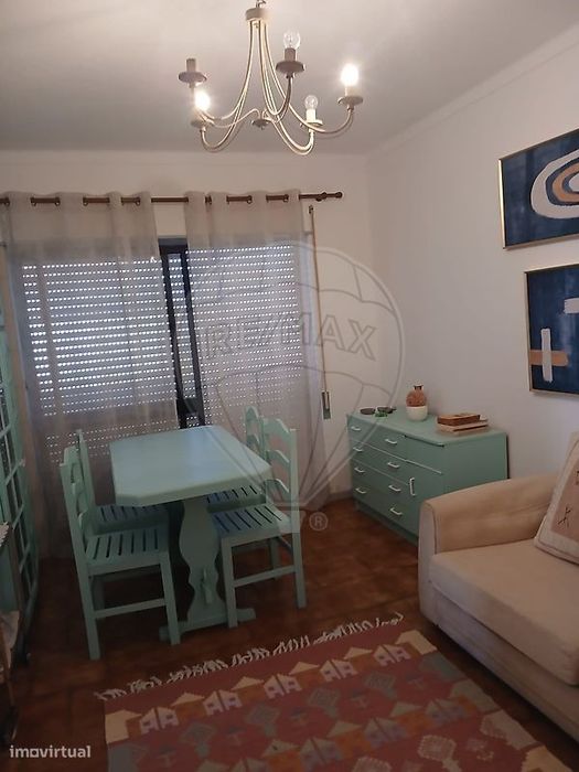 Apartamento T1 para arrendamento
