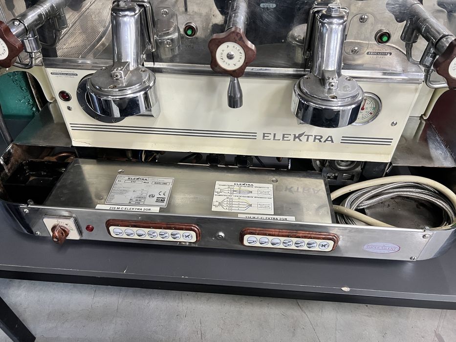 Кавомвшина Elektra Barlume