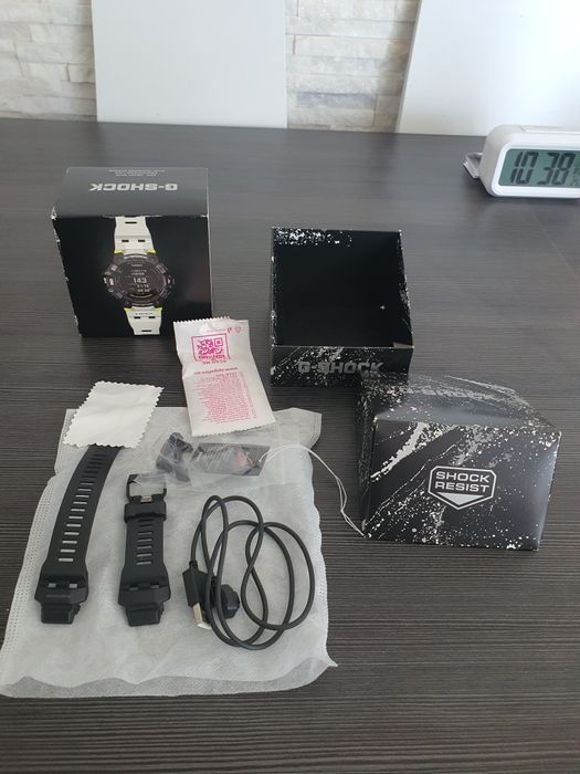 Pasek ładowarka pudełko szkiełko Casio g-shock GBD-H1000-1A7ER czarny