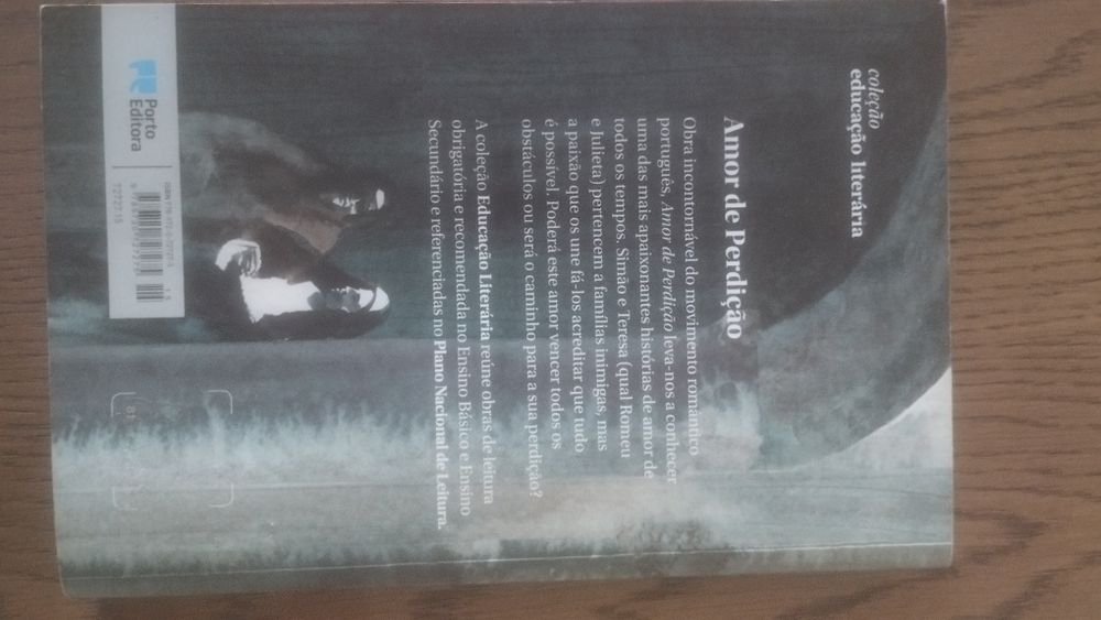 Livro "Amor de perdição" de Camilo Castelo Branco