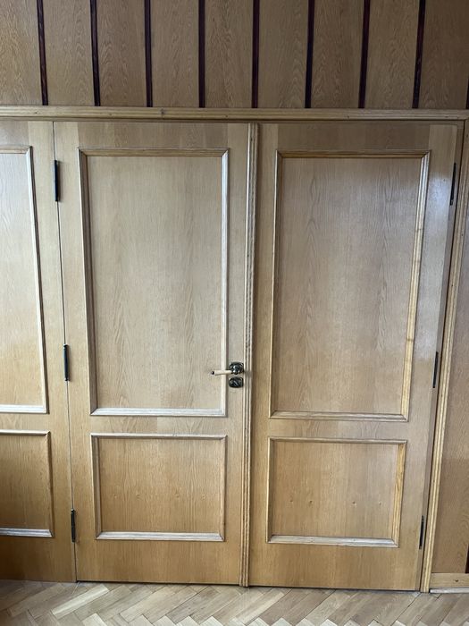 Drzwi wewnętrzne dębowe skladane