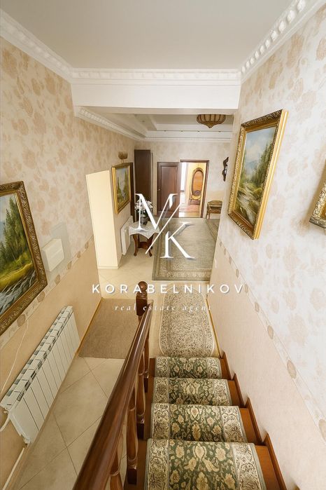 Будинок мрії у Крюківщина. 268м2, 12 соток, газ, генератор