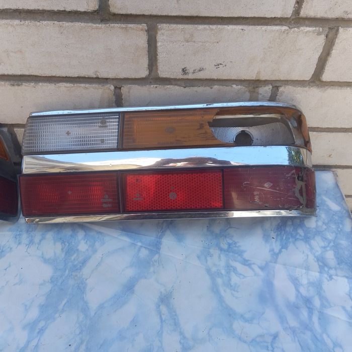 Задние фонари  BMW E28