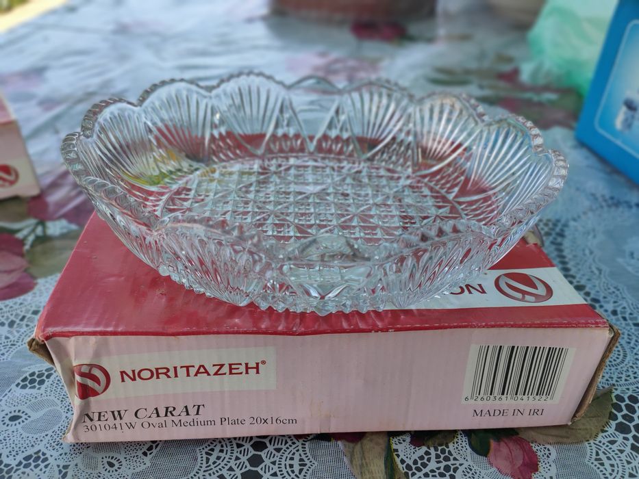 Салатницы новые.