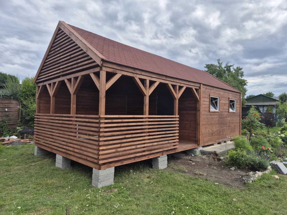• • • • Domek letniskowy • • • • DAREK V 4x8 m z tarasem DREWNOTRIK