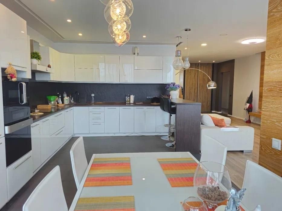 Продам 3 к. квартиру 110 кв.м. ЖК Едем, вул. Чубинського м. Бровари DM