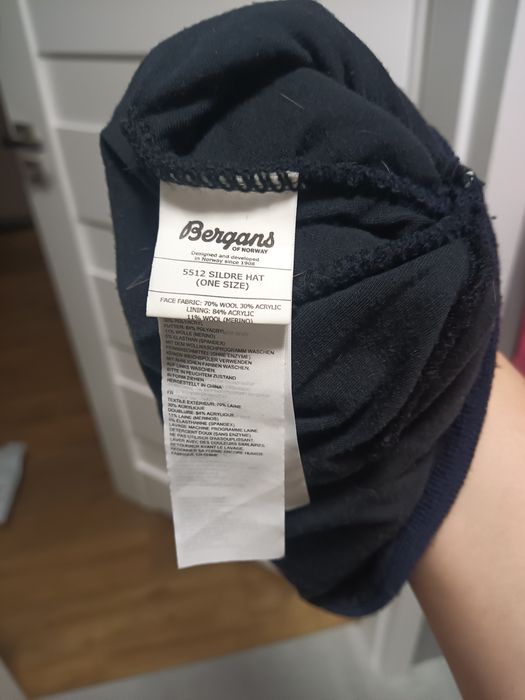 Bergans czapka męska