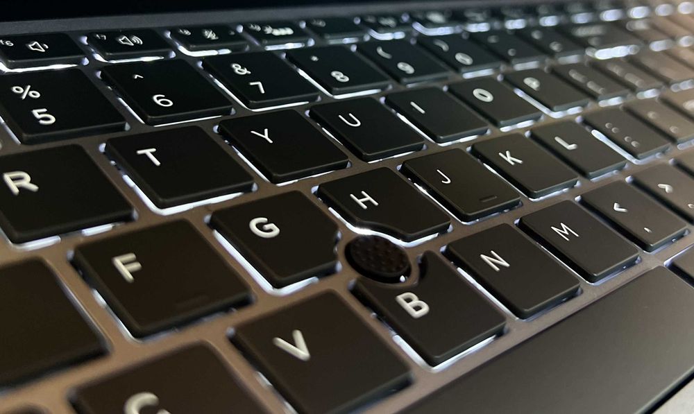 Ноутбук HP ZBook 17 G6·Quadro T1000 4GB·i5-9400H·16GB·512·17" Full HD