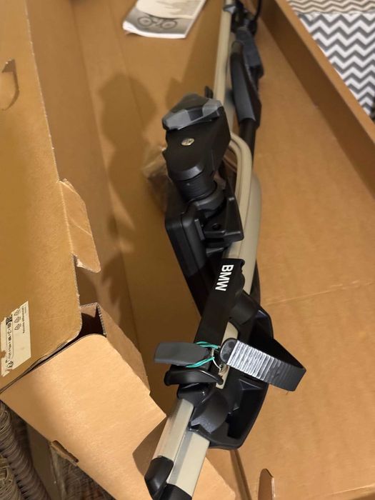 Dachowy uchwyt rowerowy Thule ProRide 598 BMW  OE