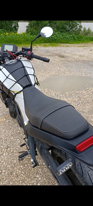 Benelli 125cc 22
