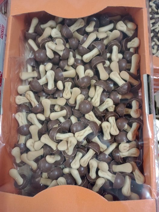 4 paczki ciastek grzybki zapraszamy do zakupów pozdrawiamy